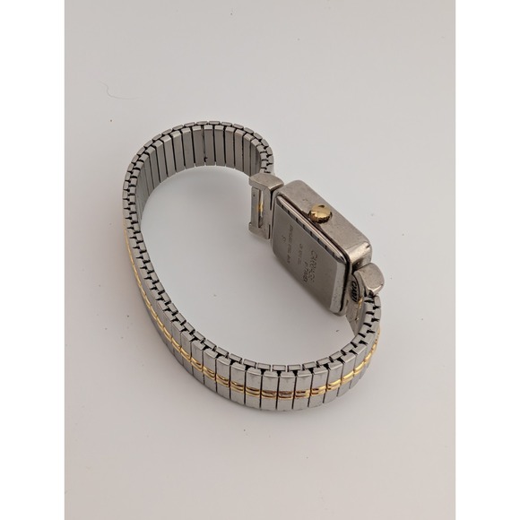 Carriage‎ Timex Women's Watch 19mm Case Two Tone Stretch Band- New Battery - Picture 5 of 7